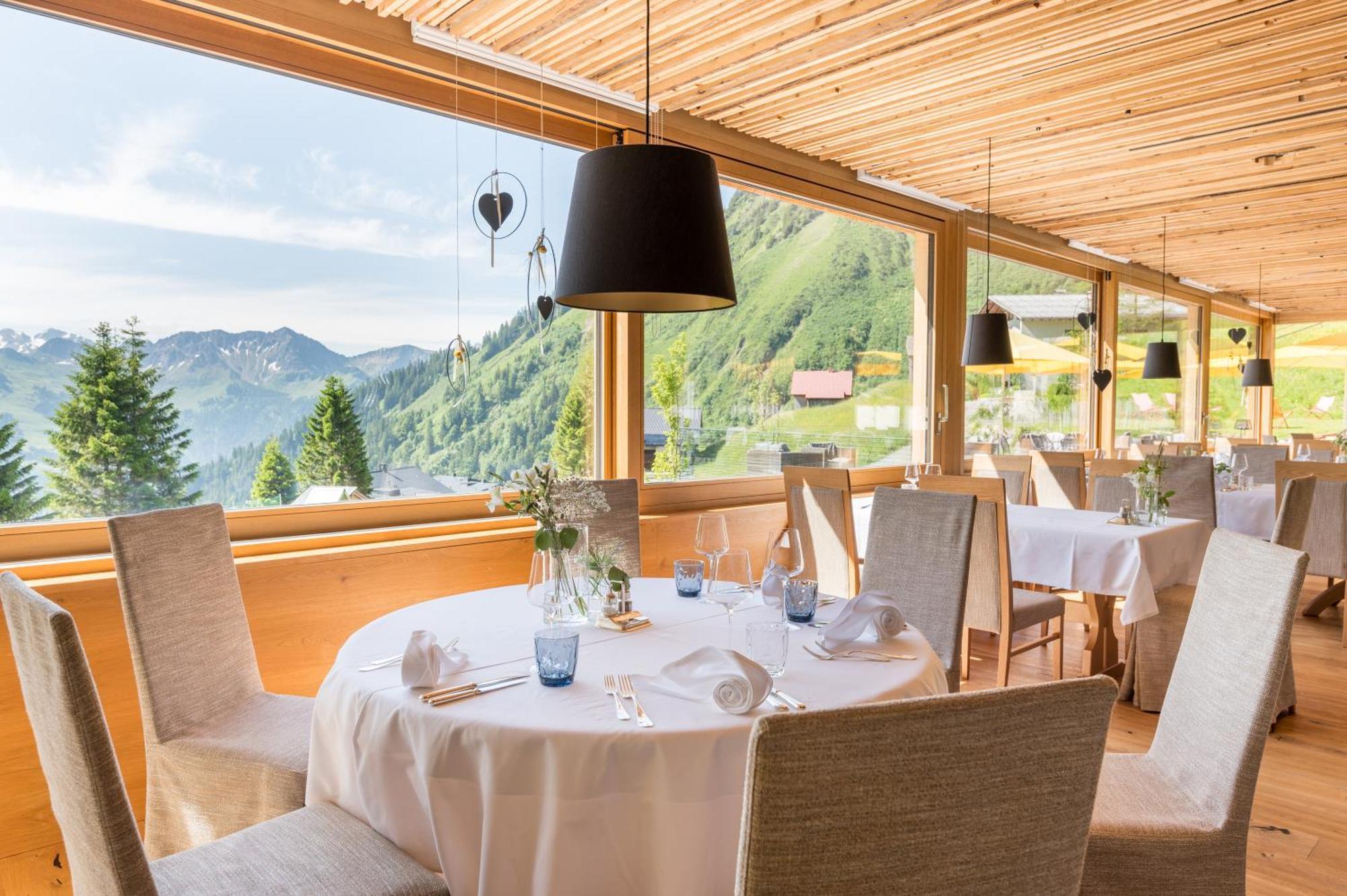 Alpenresort Walsertal Damuels Exterior photo
